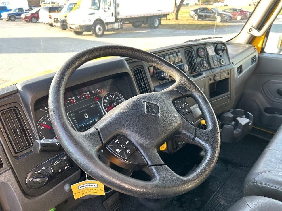 Medium Duty Box Truck-Light and Medium Duty Trucks-International-2021-MV607-Jackson-TN-232,081\n\t\tmiles-$ 37,500 - Image 17