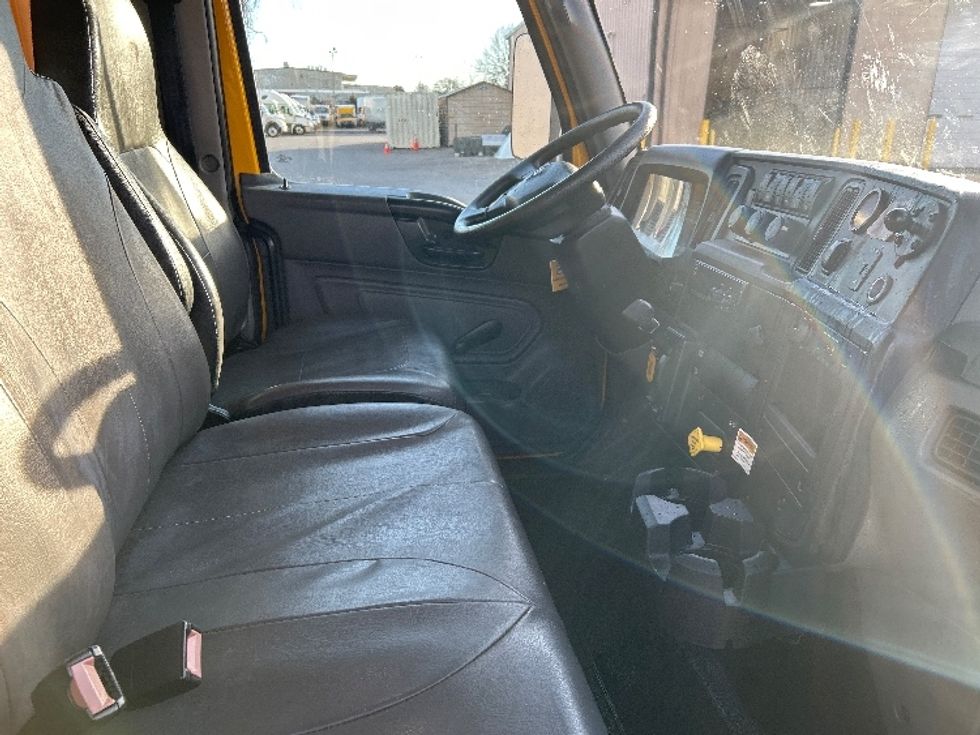 Medium Duty Box Truck-Light and Medium Duty Trucks-International-2021-MV607-Jackson-TN-232,081\n\t\tmiles-$ 37,500 - Image 22