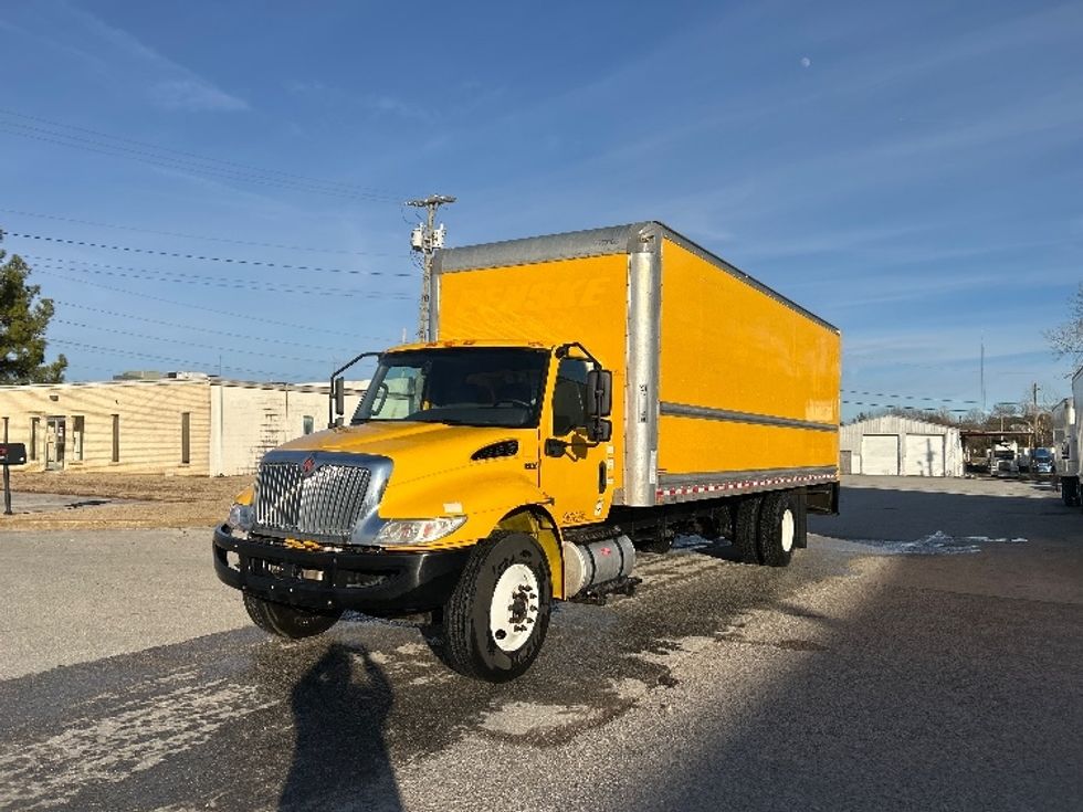 Medium Duty Box Truck-Light and Medium Duty Trucks-International-2021-MV607-Jackson-TN-232,081\n\t\tmiles-$ 37,500 - Image 3