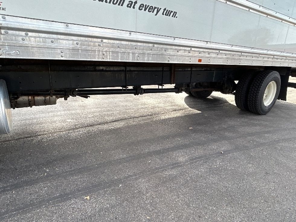 Medium Duty Box Truck-Light and Medium Duty Trucks-International-2021-MV607-Jackson-TN-252,120\n\t\tmiles-$ 41,000 - Image 5