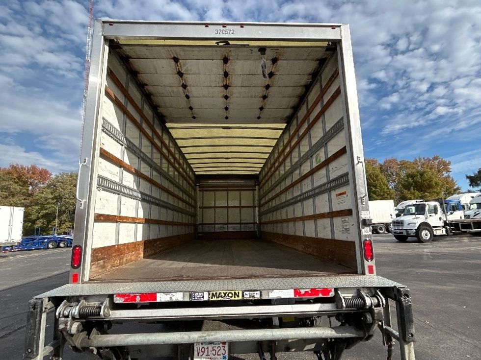 Medium Duty Box Truck-Light and Medium Duty Trucks-International-2021-MV607-Jackson-TN-252,120\n\t\tmiles-$ 41,000 - Image 8