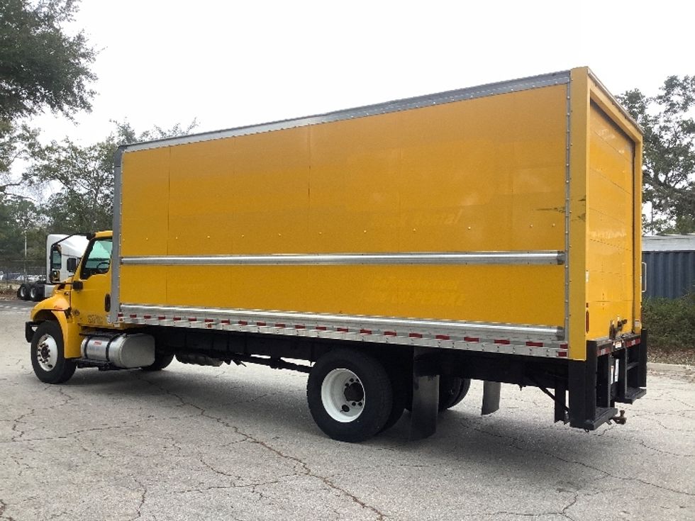 Medium Duty Box Truck-Light and Medium Duty Trucks-International-2021-MV607-Jacksonville-FL-170,510\n\t\tmiles-$ 40,250 - Image 6