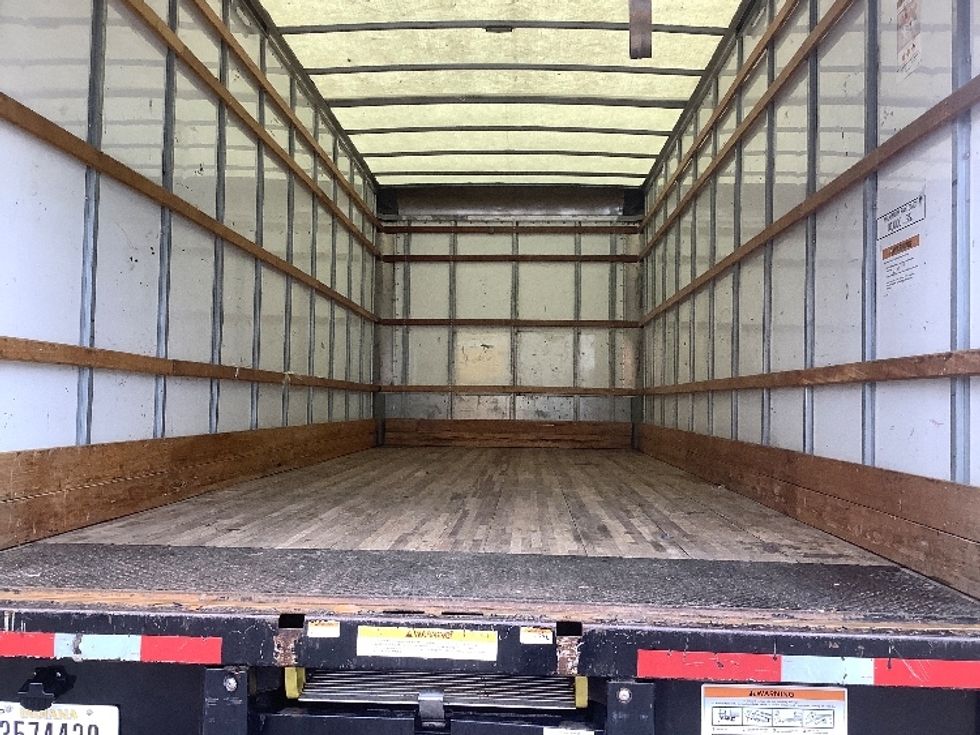 Medium Duty Box Truck-Light and Medium Duty Trucks-International-2021-MV607-Jacksonville-FL-170,510\n\t\tmiles-$ 40,250 - Image 8