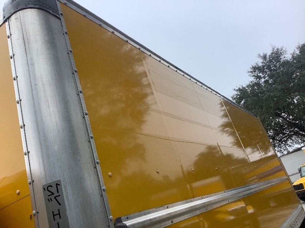 Medium Duty Box Truck-Light and Medium Duty Trucks-International-2021-MV607-Jacksonville-FL-170,510\n\t\tmiles-$ 40,250 - Image 26