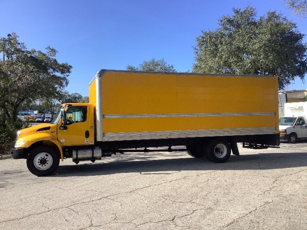 Medium Duty Box Truck-Light and Medium Duty Trucks-International-2021-MV607-Jacksonville-FL-215,488\n\t\tmiles-$ 40,000 - Image 4