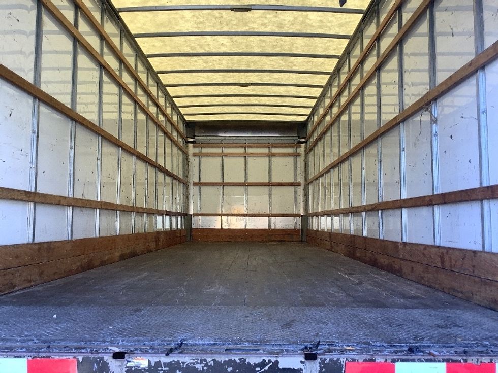 Medium Duty Box Truck-Light and Medium Duty Trucks-International-2021-MV607-Jacksonville-FL-215,488\n\t\tmiles-$ 40,000 - Image 8