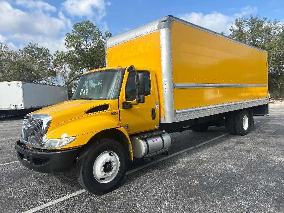 Medium Duty Box Truck-Light and Medium Duty Trucks-International-2021-MV607-Jacksonville-FL-231,165\n\t\tmiles-$ 37,750 - Image 3