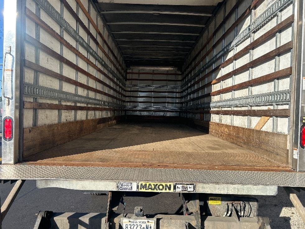 Medium Duty Box Truck-Light and Medium Duty Trucks-International-2021-MV607-Jamaica-NY-130,882\n\t\tmiles-$ 63,000 - Image 10