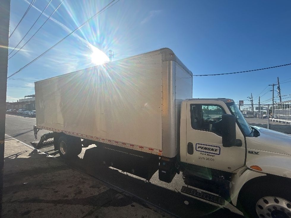 Medium Duty Box Truck-Light and Medium Duty Trucks-International-2021-MV607-Jamaica-NY-130,882\n\t\tmiles-$ 63,000 - Image 15