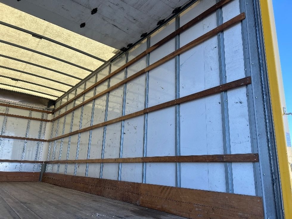 Medium Duty Box Truck-Light and Medium Duty Trucks-International-2021-MV607-Jerome-ID-158,036\n\t\tmiles-$ 42,000 - Image 12
