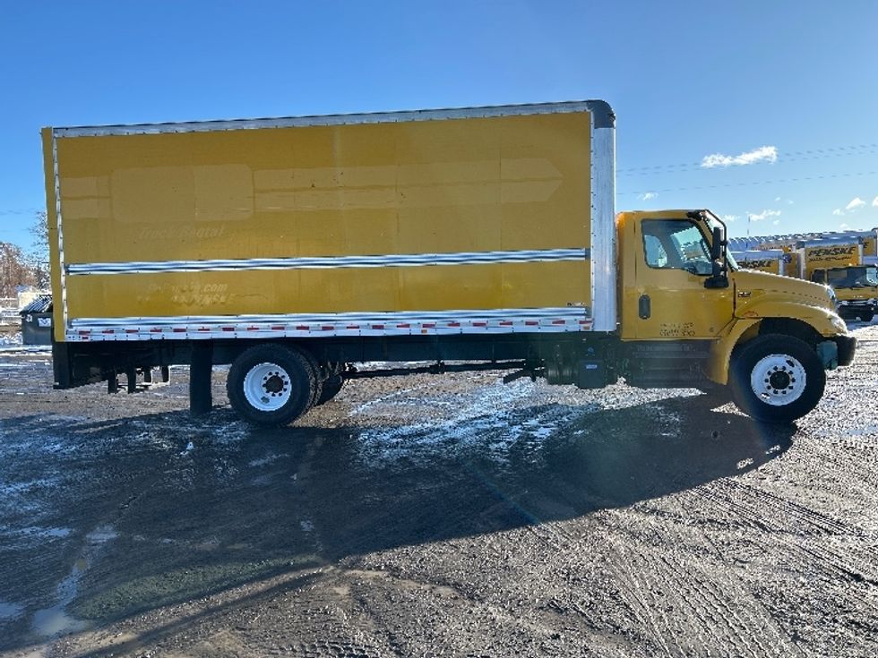 Medium Duty Box Truck-Light and Medium Duty Trucks-International-2021-MV607-Jerome-ID-158,036\n\t\tmiles-$ 42,000 - Image 15