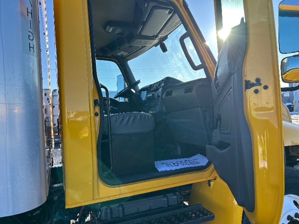 Medium Duty Box Truck-Light and Medium Duty Trucks-International-2021-MV607-Jerome-ID-158,036\n\t\tmiles-$ 42,000 - Image 20