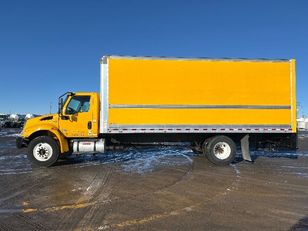 Medium Duty Box Truck-Light and Medium Duty Trucks-International-2021-MV607-Jerome-ID-158,036\n\t\tmiles-$ 42,000 - Image 4