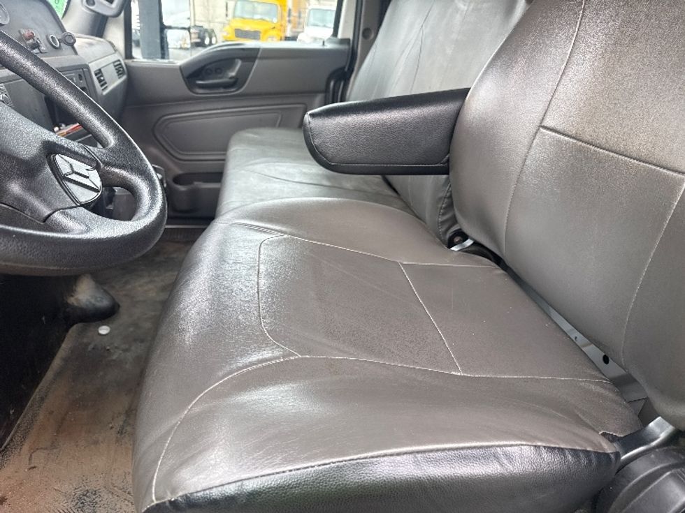 Medium Duty Box Truck-Light and Medium Duty Trucks-International-2021-MV607-Jessup-MD-104,223\n\t\tmiles-$ 62,750 - Image 17