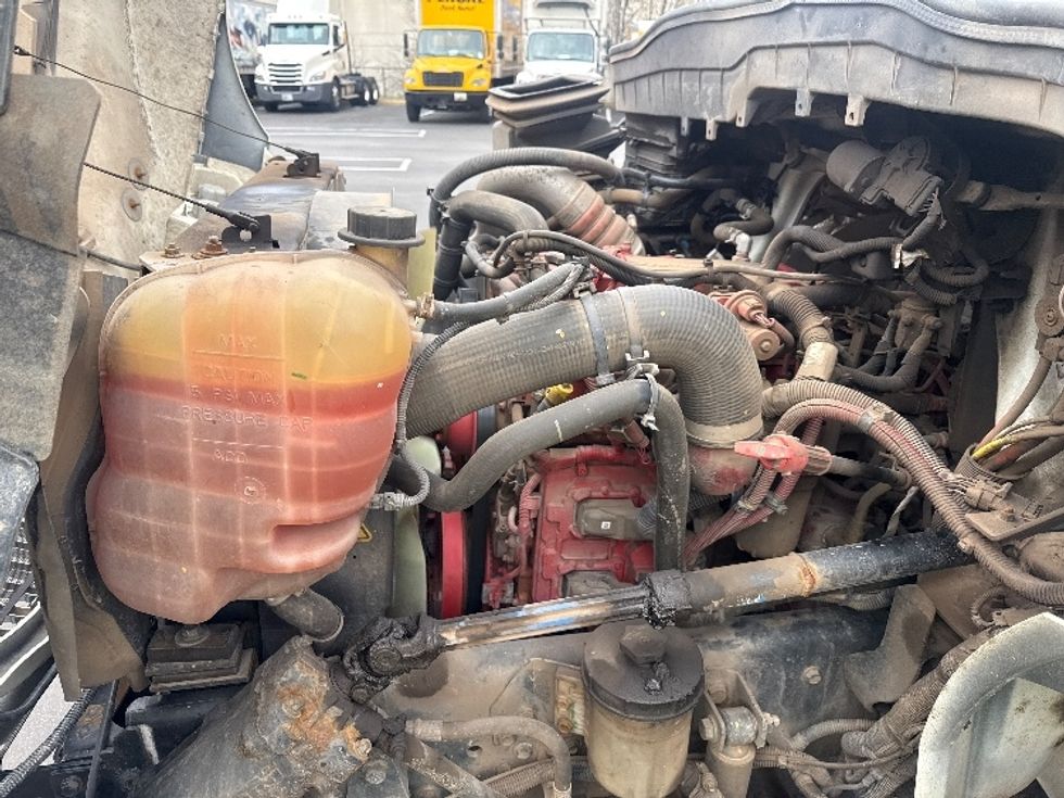 Medium Duty Box Truck-Light and Medium Duty Trucks-International-2021-MV607-Jessup-MD-104,223\n\t\tmiles-$ 62,750 - Image 21