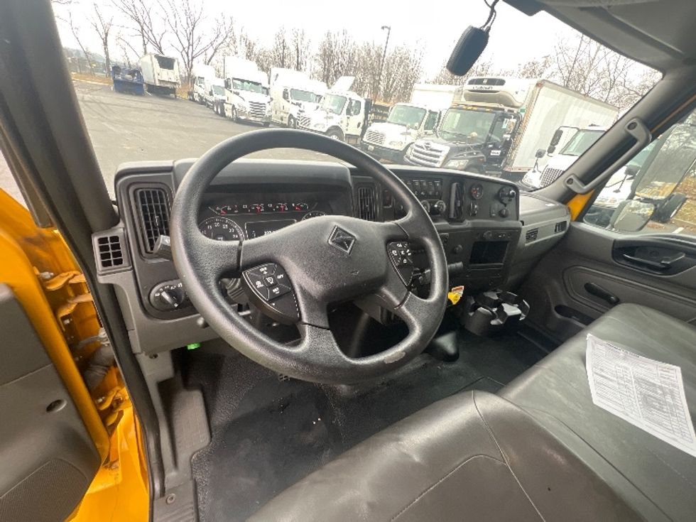 Medium Duty Box Truck-Light and Medium Duty Trucks-International-2021-MV607-Jessup-MD-223,051\n\t\tmiles-$ 37,250 - Image 17