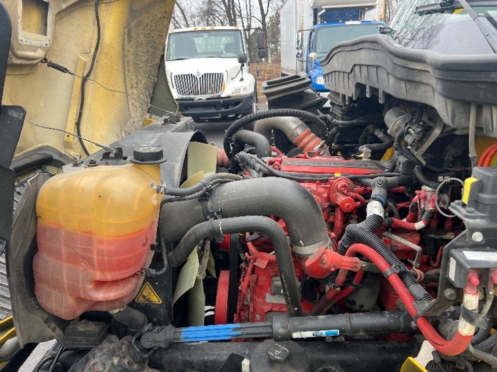 Medium Duty Box Truck-Light and Medium Duty Trucks-International-2021-MV607-Jessup-MD-223,051\n\t\tmiles-$ 37,250 - Image 23