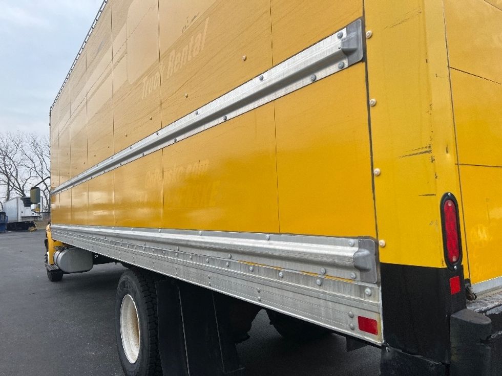 Medium Duty Box Truck-Light and Medium Duty Trucks-International-2021-MV607-Jessup-MD-223,051\n\t\tmiles-$ 37,250 - Image 26