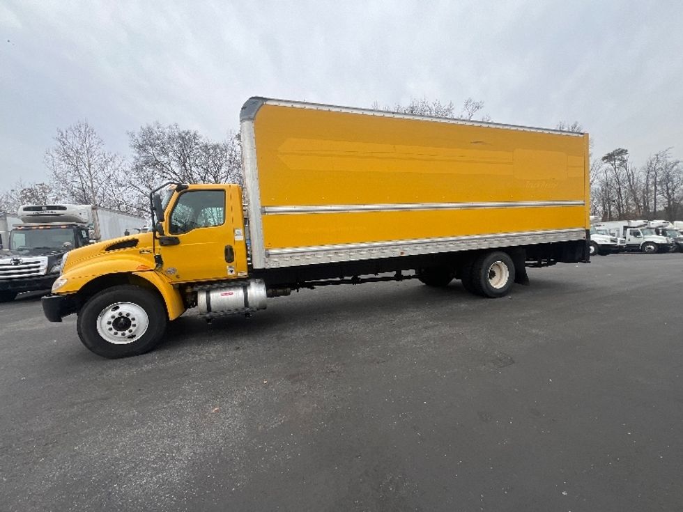 Medium Duty Box Truck-Light and Medium Duty Trucks-International-2021-MV607-Jessup-MD-223,051\n\t\tmiles-$ 37,250 - Image 4