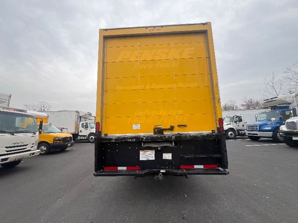 Medium Duty Box Truck-Light and Medium Duty Trucks-International-2021-MV607-Jessup-MD-223,051\n\t\tmiles-$ 37,250 - Image 7
