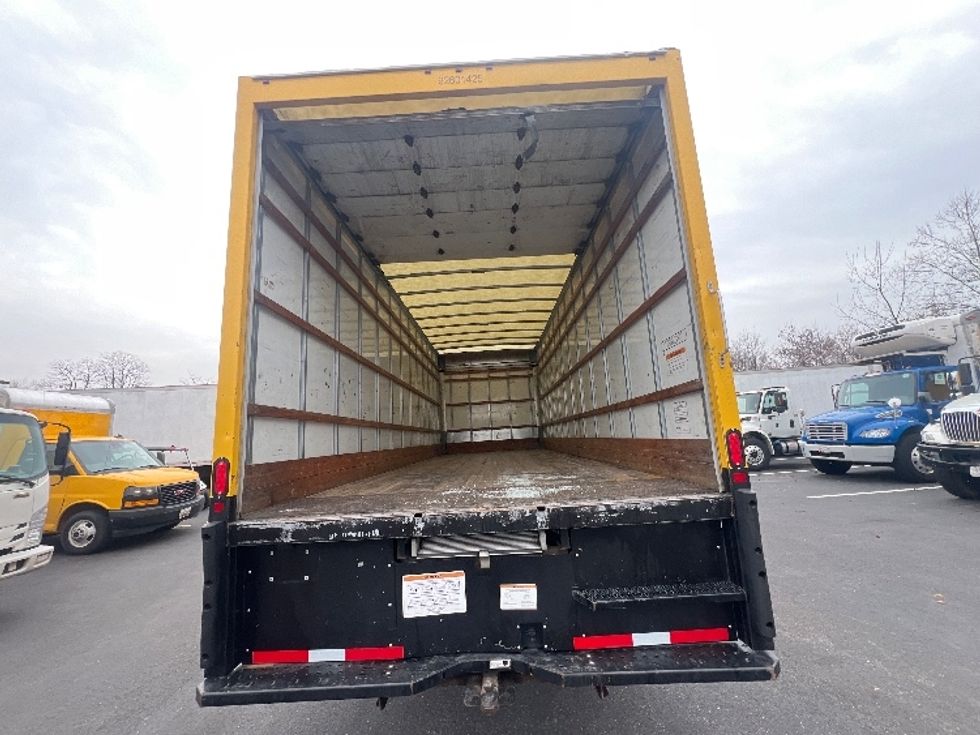 Medium Duty Box Truck-Light and Medium Duty Trucks-International-2021-MV607-Jessup-MD-223,051\n\t\tmiles-$ 37,250 - Image 9