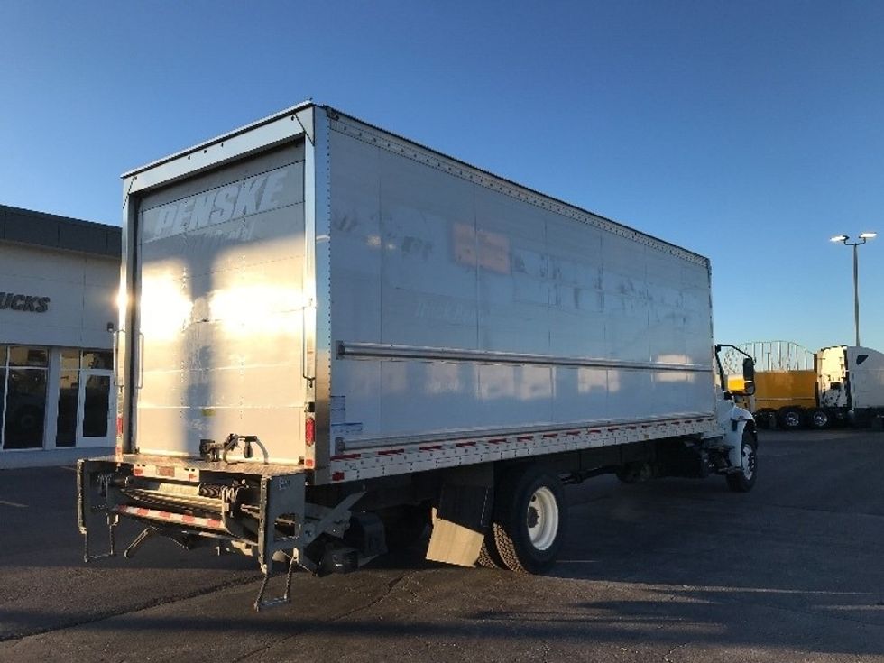 Medium Duty Box Truck-Light and Medium Duty Trucks-International-2021-MV607-Kansas City-MO-136,417\n\t\tmiles-$ 61,250 - Image 13