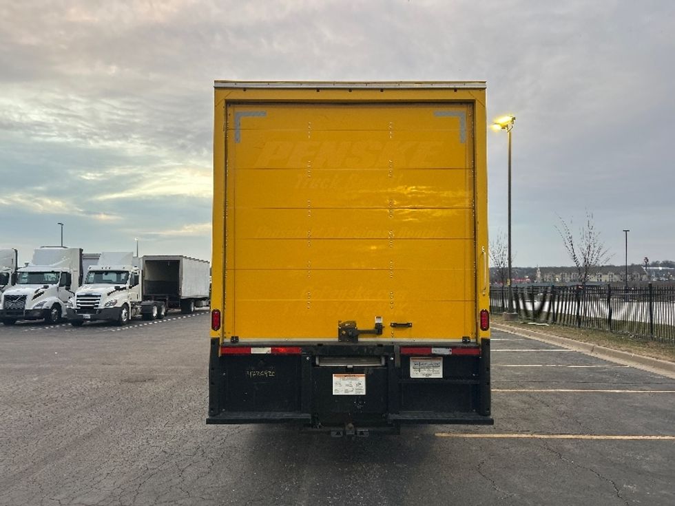 Medium Duty Box Truck-Light and Medium Duty Trucks-International-2021-MV607-Kansas City-MO-167,448\n\t\tmiles-$ 40,750 - Image 7