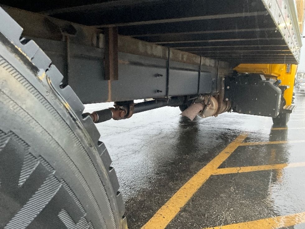 Medium Duty Box Truck-Light and Medium Duty Trucks-International-2021-MV607-Kansas City-MO-188,681\n\t\tmiles-$ 37,750 - Image 13