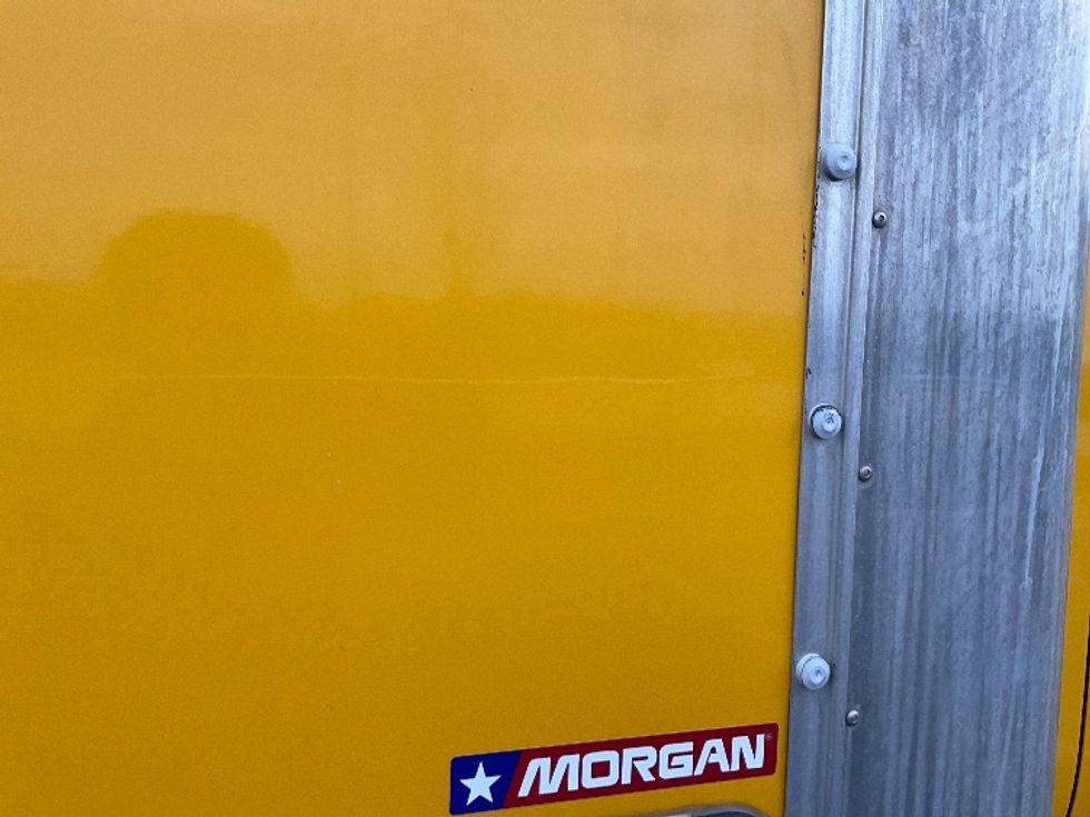 Medium Duty Box Truck-Light and Medium Duty Trucks-International-2021-MV607-Kansas City-MO-190,632\n\t\tmiles-$ 43,750 - Image 28