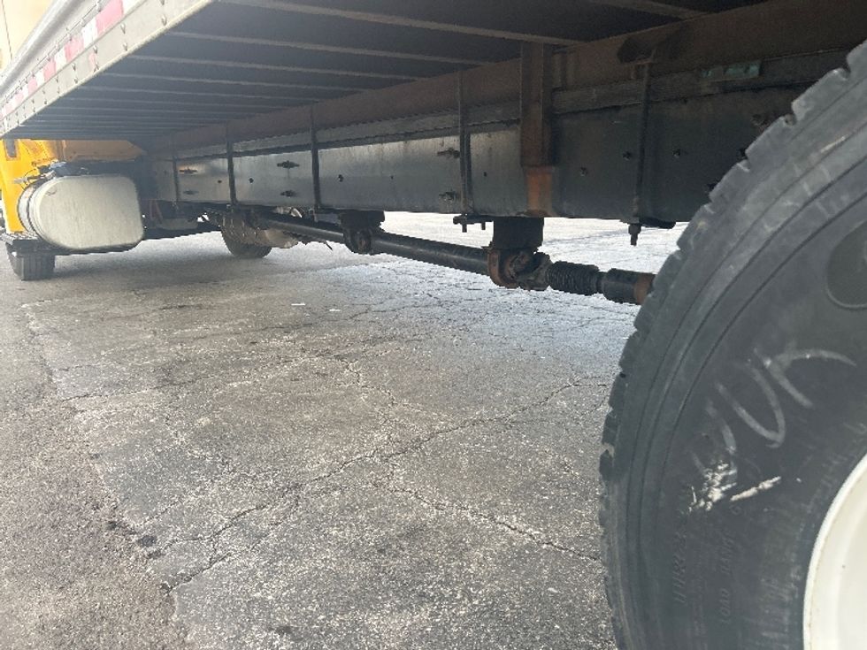 Medium Duty Box Truck-Light and Medium Duty Trucks-International-2021-MV607-Kansas City-MO-196,415\n\t\tmiles-$ 42,750 - Image 5