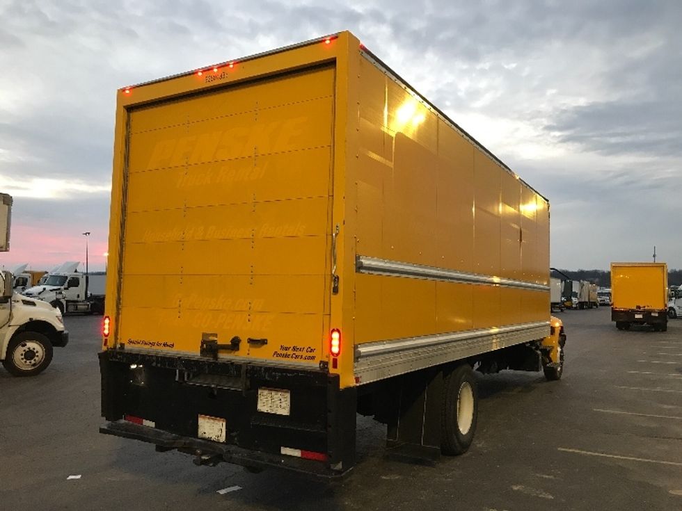 Medium Duty Box Truck-Light and Medium Duty Trucks-International-2021-MV607-Kansas City-MO-196,906\n\t\tmiles-$ 42,750 - Image 13