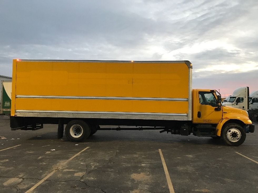 Medium Duty Box Truck-Light and Medium Duty Trucks-International-2021-MV607-Kansas City-MO-196,906\n\t\tmiles-$ 42,750 - Image 15