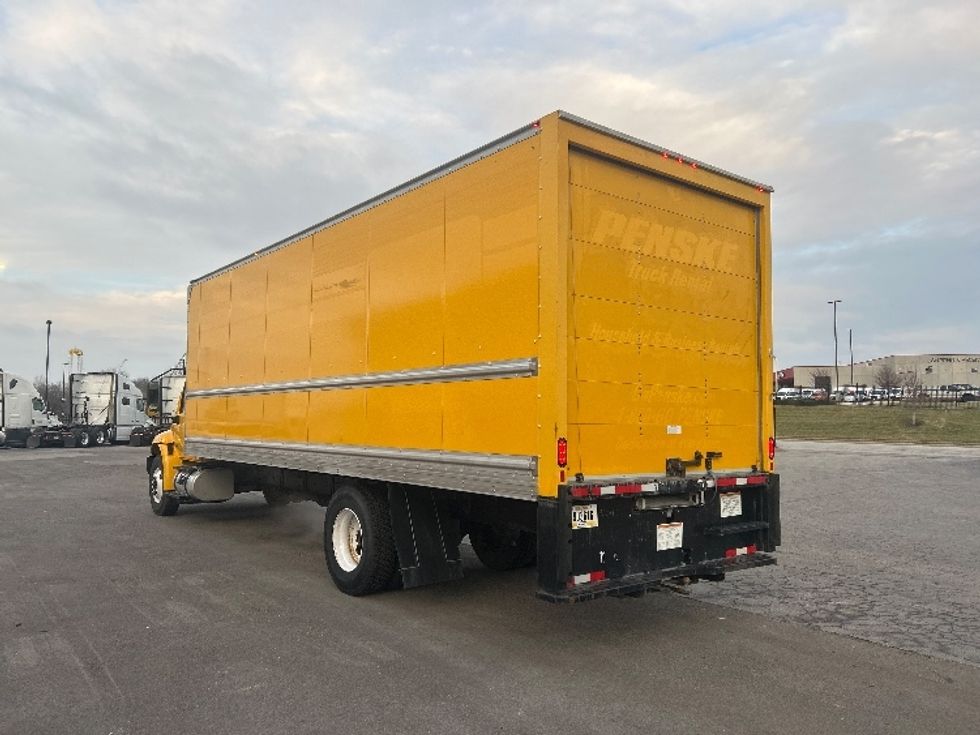 Medium Duty Box Truck-Light and Medium Duty Trucks-International-2021-MV607-Kansas City-MO-217,435\n\t\tmiles-$ 39,750 - Image 6