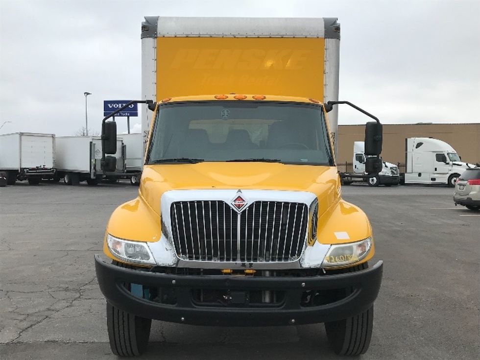 Medium Duty Box Truck-Light and Medium Duty Trucks-International-2021-MV607-Kansas City-MO-219,190\n\t\tmiles-$ 39,500 - Image 2
