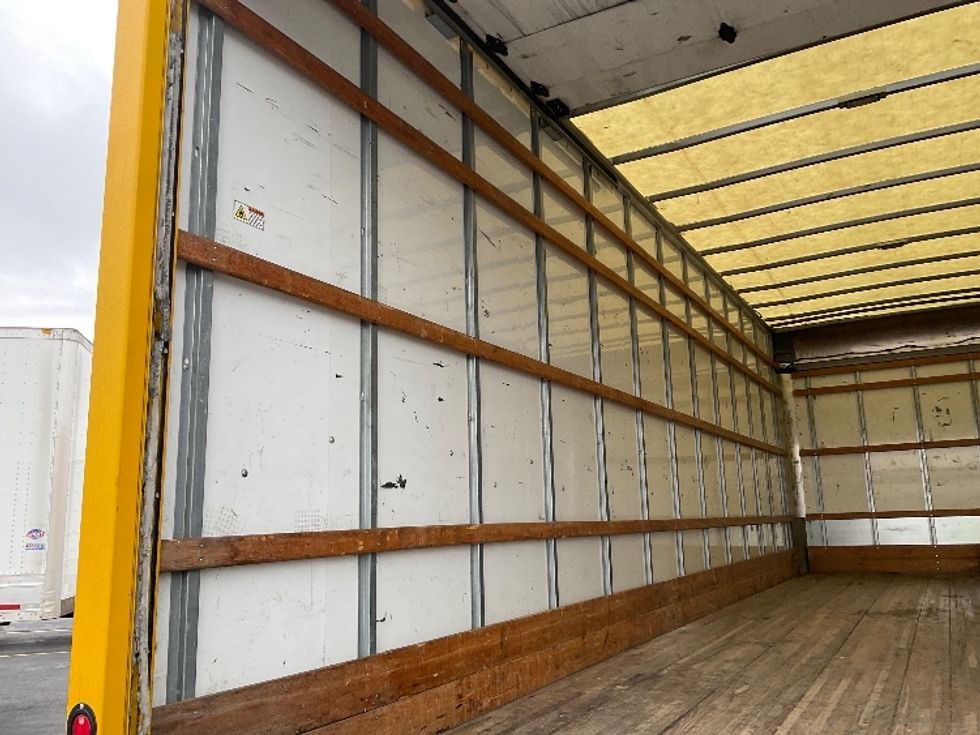 Medium Duty Box Truck-Light and Medium Duty Trucks-International-2021-MV607-Kansas City-MO-239,139\n\t\tmiles-$ 36,500 - Image 10