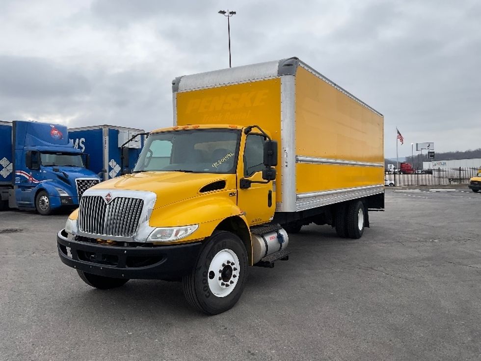Medium Duty Box Truck-Light and Medium Duty Trucks-International-2021-MV607-Kansas City-MO-239,139\n\t\tmiles-$ 36,500 - Image 3