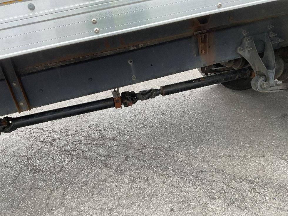 Medium Duty Box Truck-Light and Medium Duty Trucks-International-2021-MV607-Kansas City-MO-239,139\n\t\tmiles-$ 36,500 - Image 5