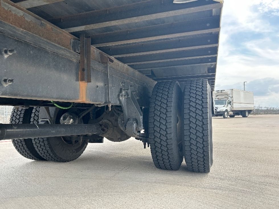 Medium Duty Box Truck-Light and Medium Duty Trucks-International-2021-MV607-Katy-TX-176,500\n\t\tmiles-$ 39,500 - Image 5