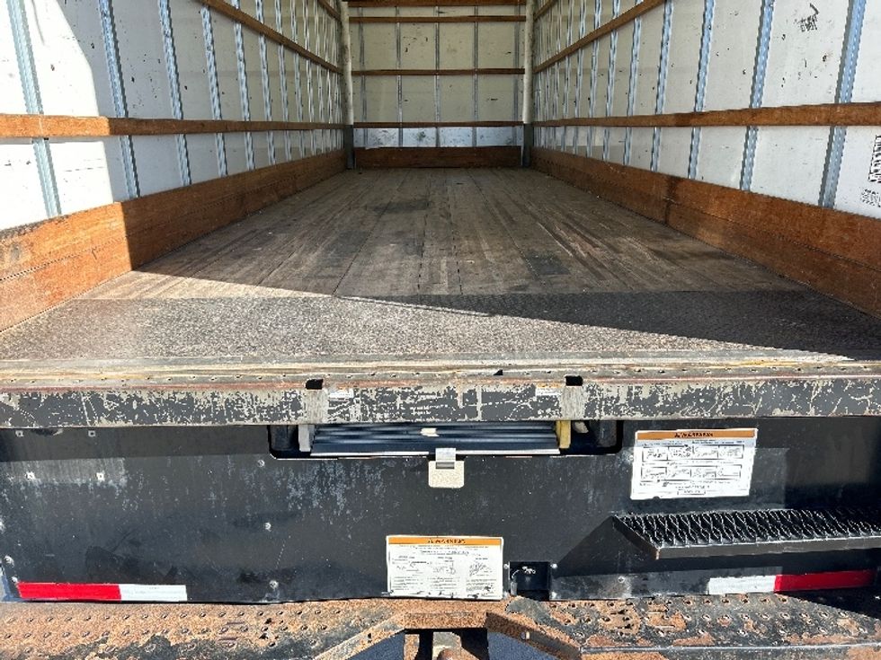 Medium Duty Box Truck-Light and Medium Duty Trucks-International-2021-MV607-Katy-TX-194,357\n\t\tmiles-$ 43,000 - Image 10