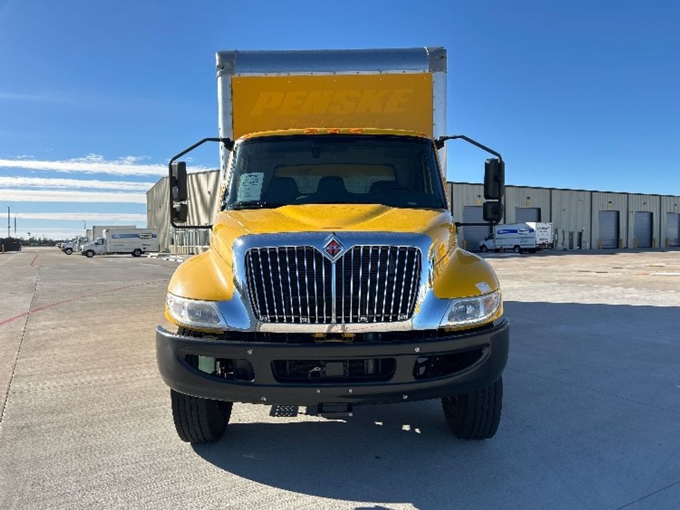 Medium Duty Box Truck-Light and Medium Duty Trucks-International-2021-MV607-Katy-TX-194,357\n\t\tmiles-$ 43,000 - Image 2