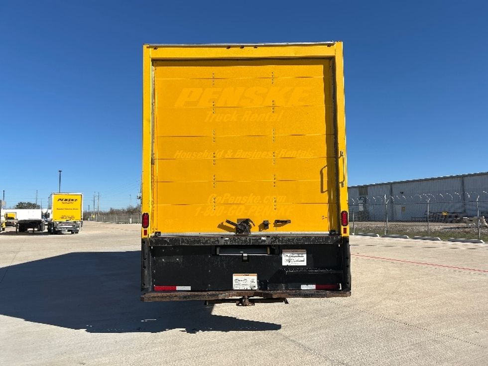 Medium Duty Box Truck-Light and Medium Duty Trucks-International-2021-MV607-Katy-TX-194,357\n\t\tmiles-$ 43,000 - Image 7