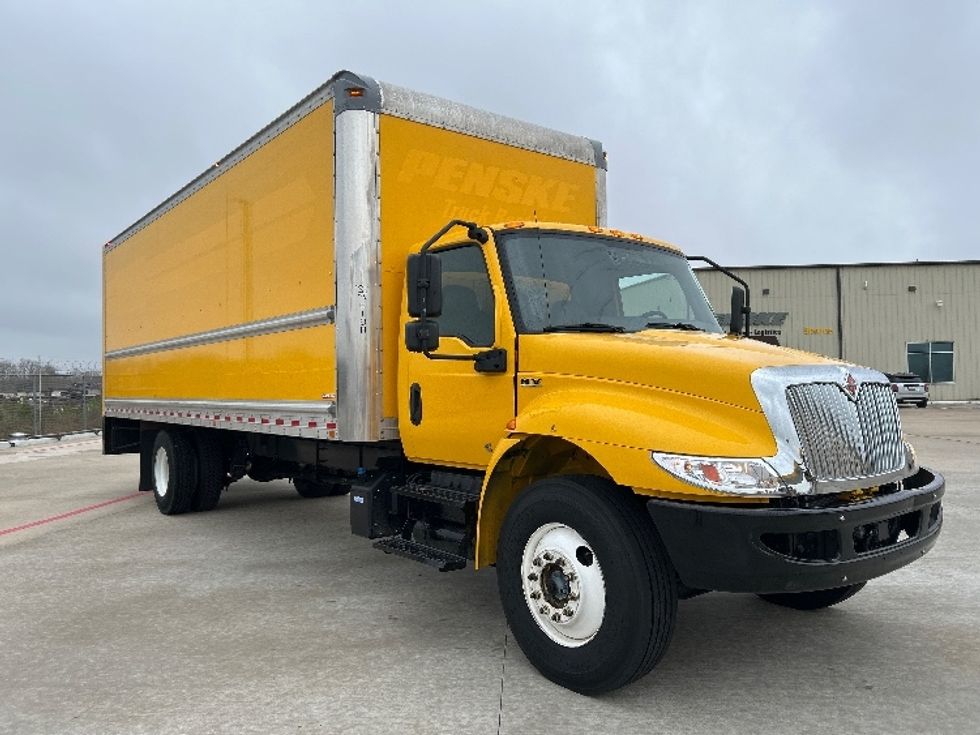 Medium Duty Box Truck-Light and Medium Duty Trucks-International-2021-MV607-Katy-TX-197,405\n\t\tmiles-$ 42,750 - Image 1