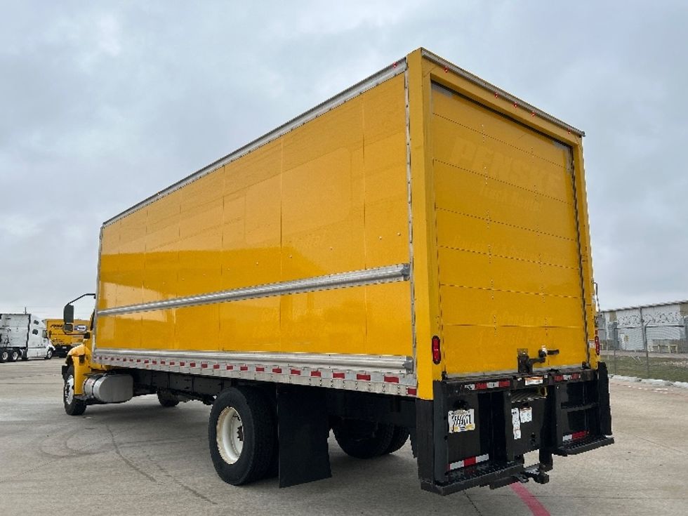 Medium Duty Box Truck-Light and Medium Duty Trucks-International-2021-MV607-Katy-TX-197,405\n\t\tmiles-$ 42,750 - Image 6