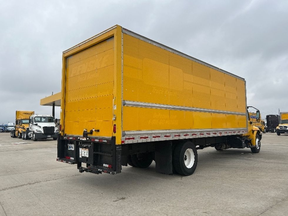 Medium Duty Box Truck-Light and Medium Duty Trucks-International-2021-MV607-Katy-TX-203,500\n\t\tmiles-$ 41,750 - Image 13