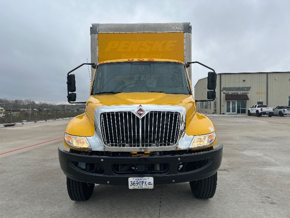 Medium Duty Box Truck-Light and Medium Duty Trucks-International-2021-MV607-Katy-TX-203,500\n\t\tmiles-$ 41,750 - Image 2