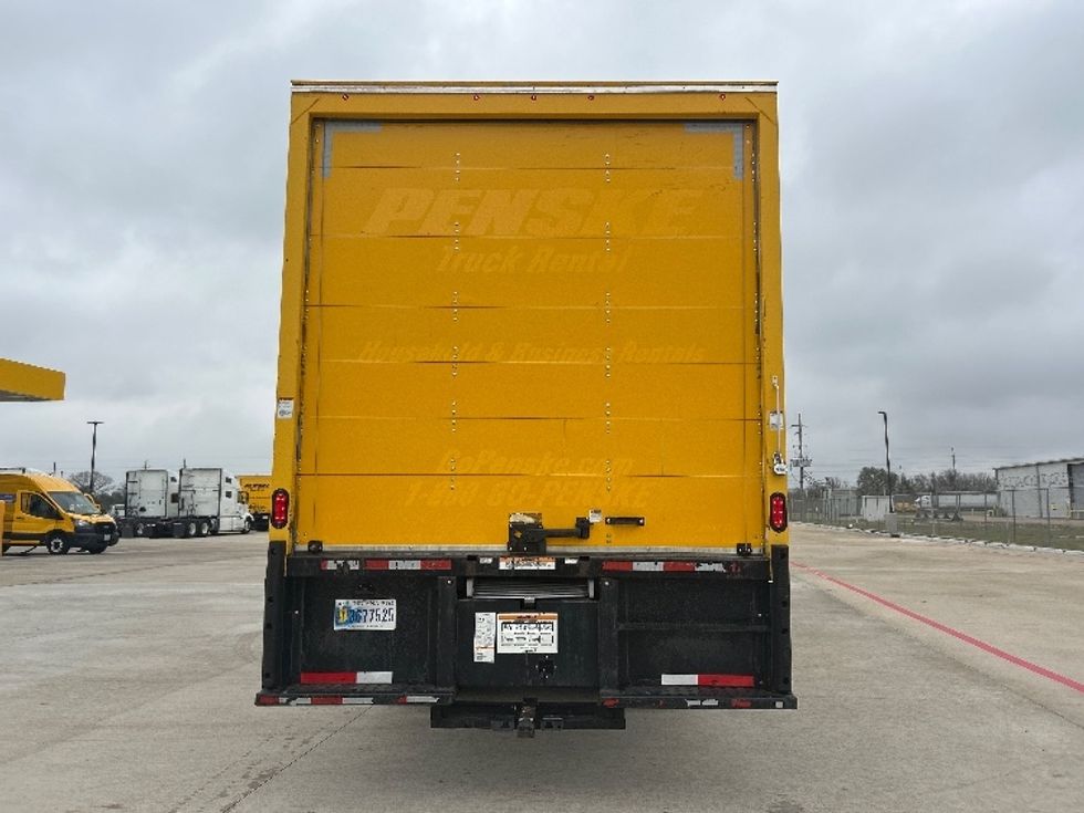 Medium Duty Box Truck-Light and Medium Duty Trucks-International-2021-MV607-Katy-TX-203,500\n\t\tmiles-$ 41,750 - Image 7