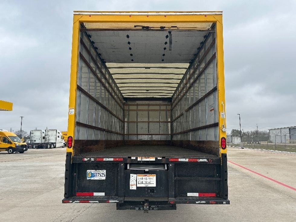 Medium Duty Box Truck-Light and Medium Duty Trucks-International-2021-MV607-Katy-TX-203,500\n\t\tmiles-$ 41,750 - Image 8