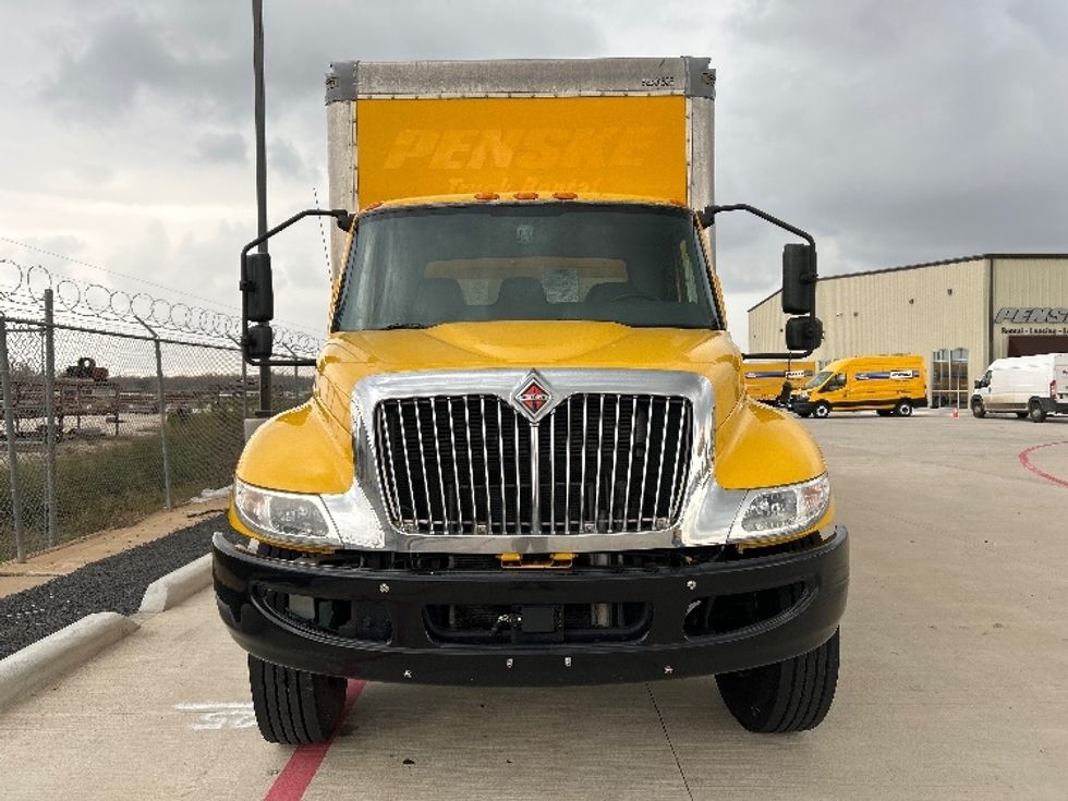 Medium Duty Box Truck-Light and Medium Duty Trucks-International-2021-MV607-Katy-TX-219,053\n\t\tmiles-$ 38,500 - Image 2