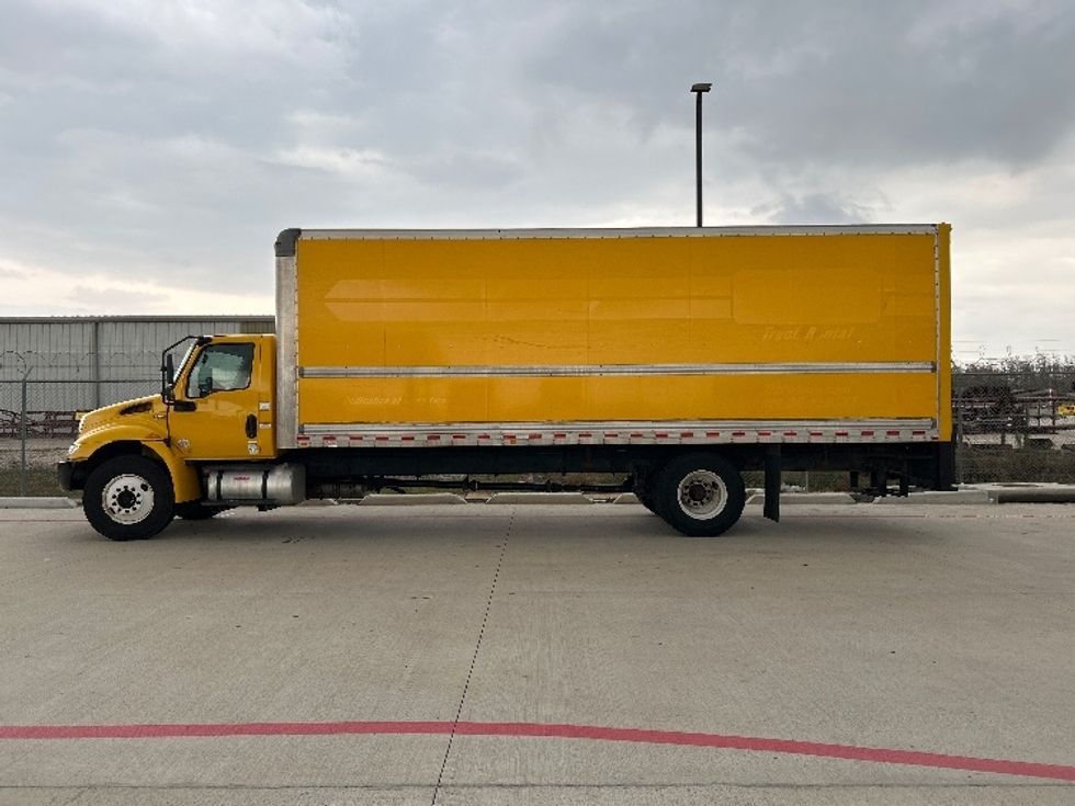Medium Duty Box Truck-Light and Medium Duty Trucks-International-2021-MV607-Katy-TX-219,053\n\t\tmiles-$ 38,500 - Image 4