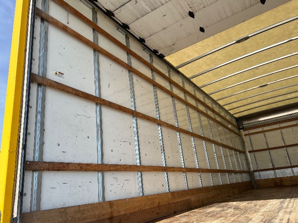 Medium Duty Box Truck-Light and Medium Duty Trucks-International-2021-MV607-Katy-TX-230,593\n\t\tmiles-$ 37,750 - Image 11